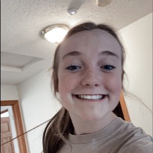 Meet your Posher, Bella